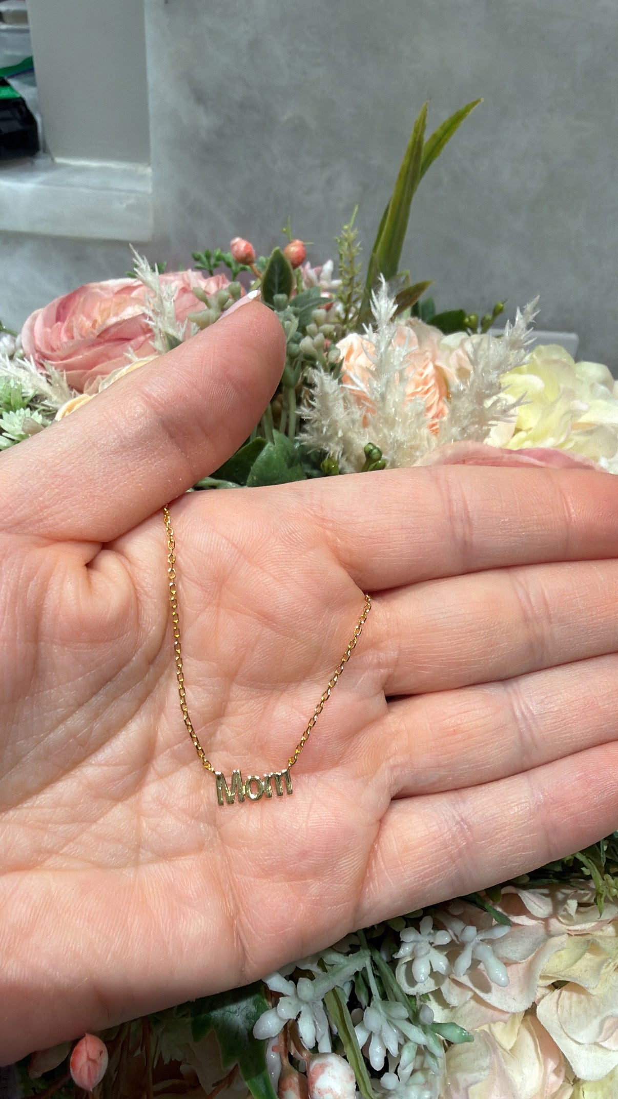Le Mom Necklace - Sterling silver