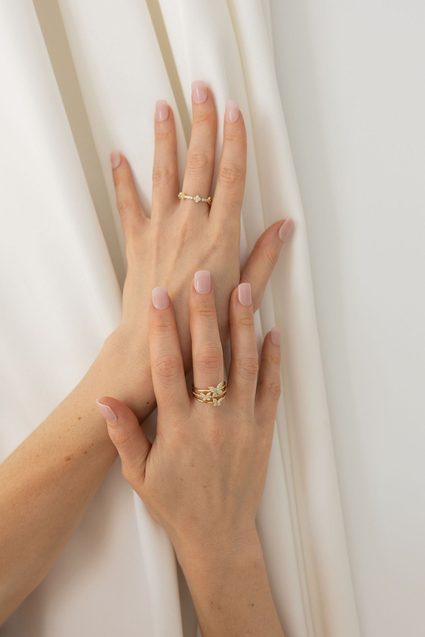 Clover Band Ring