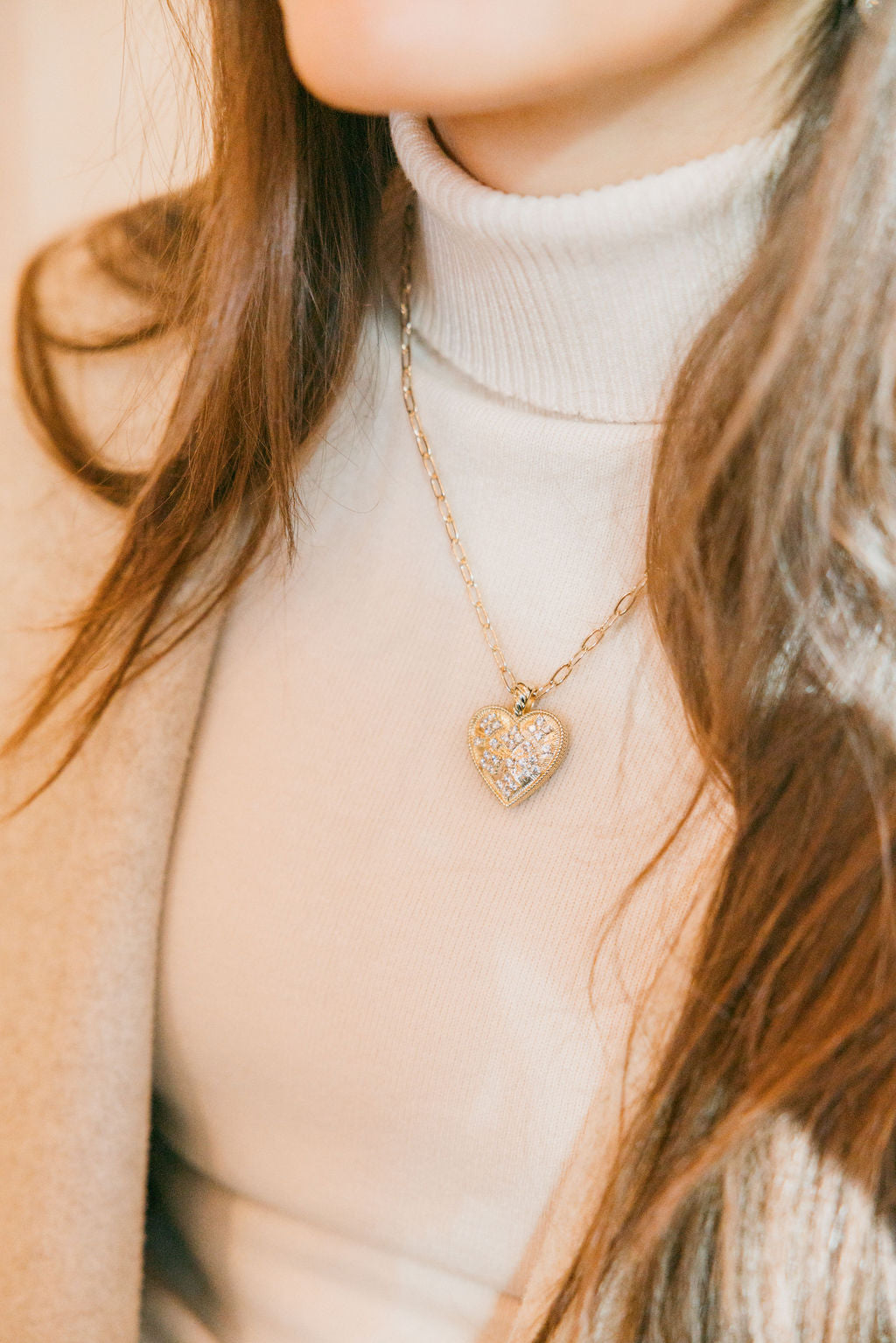 Amour Necklace
