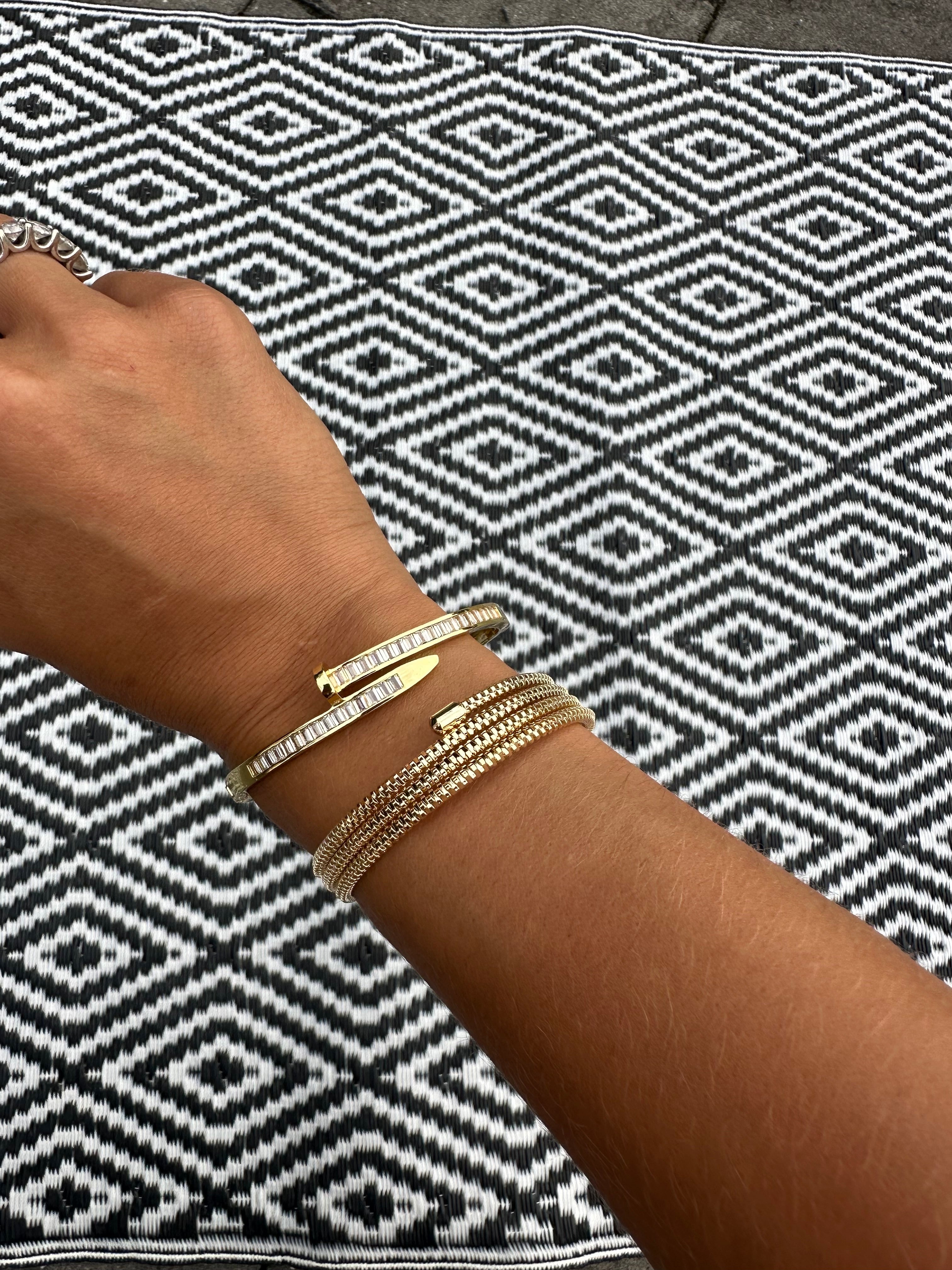 BITZ NAILHEAD BRACELET -EMERALD CUT SILVER OR GOLD