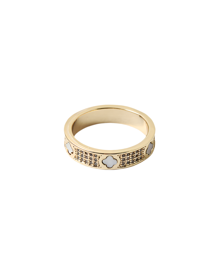 Set in Stone Clover Ring