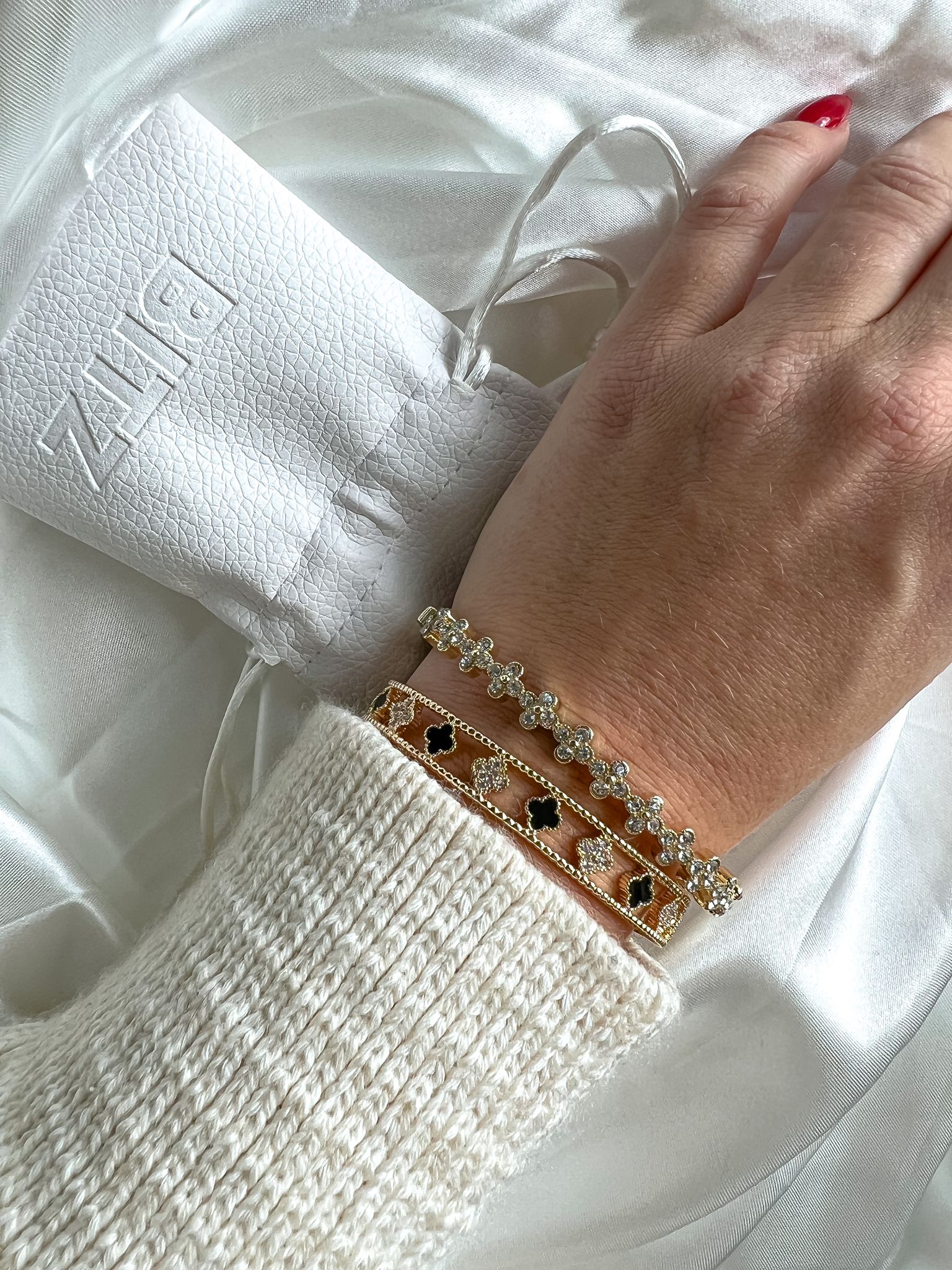 14K Gold Mother Of Pearl Clover Bracelet – picntell